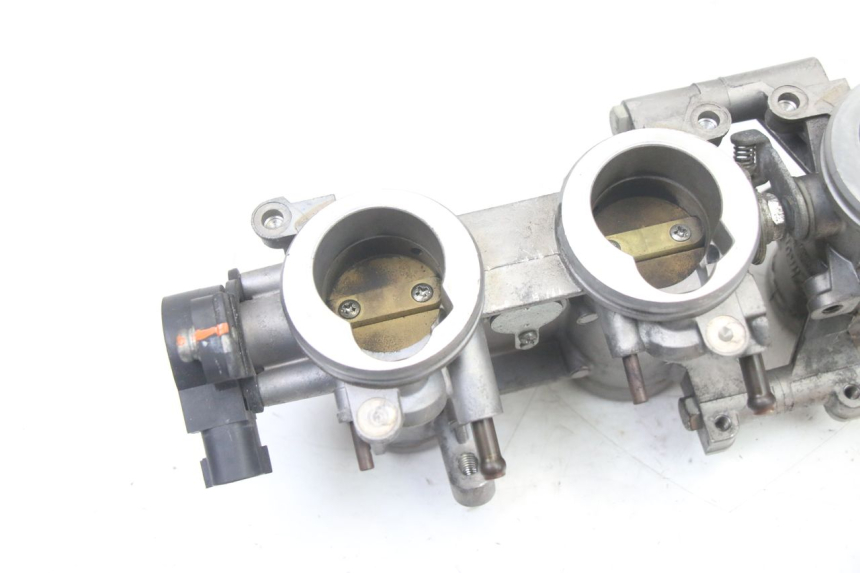 photo de INYECCION YAMAHA XJ6 ABS 600 (2008 - 2016)