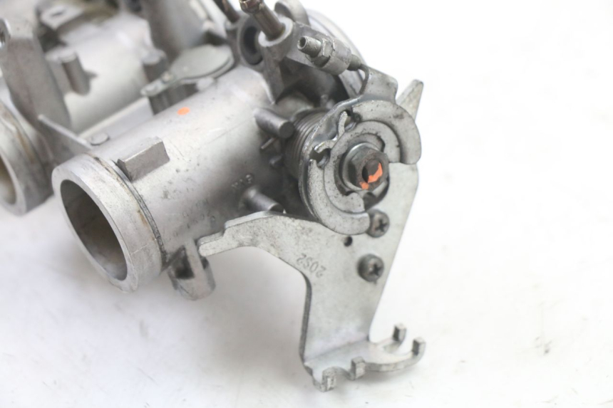photo de INYECCION YAMAHA XJ6 ABS 600 (2008 - 2016)