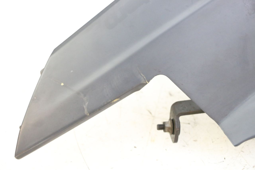 photo de CARENADO FRONTAL INTERIOR DERECHA QUADRO 4 4D 350 (2015 - 2018)