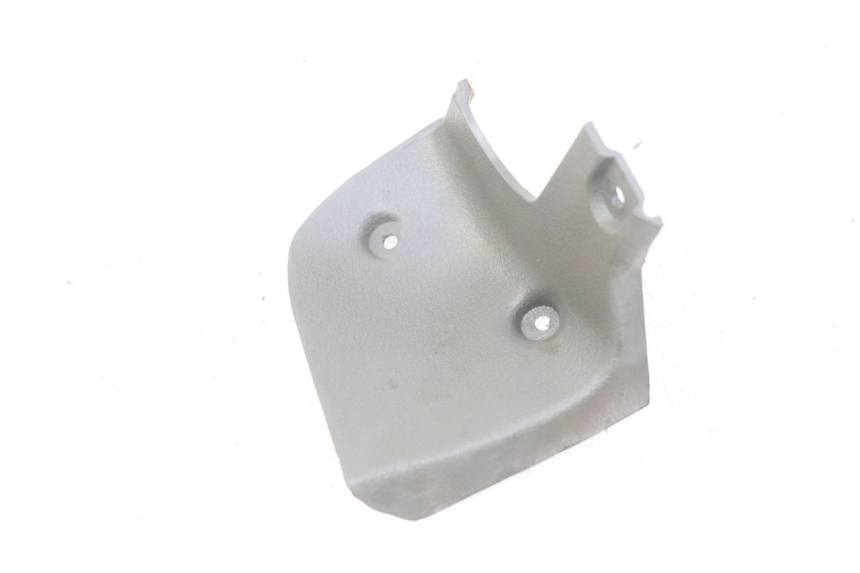 photo de INTERIOR DE LA CABEZA DE HORQUILLA DERECHA SUZUKI CP 80 (1985 - 1996)