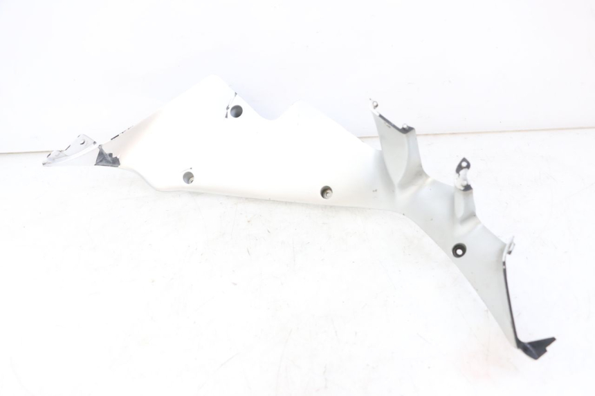 photo de CARENADO FRONTAL INTERIOR DERECHA HONDA CBR F 1000 (1993 - 1996)