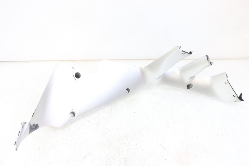 photo de CARENADO FRONTAL INTERIOR DERECHA HONDA CBR F 1000 (1993 - 1996)
