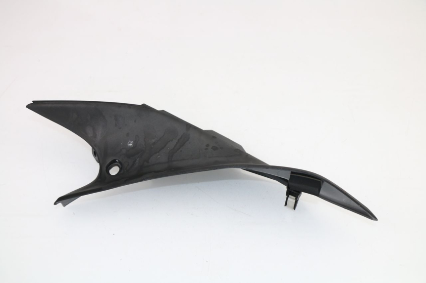photo de CARENADO FRONTAL INTERIOR DERECHA HONDA CBR R 125 (2011 - 2016)