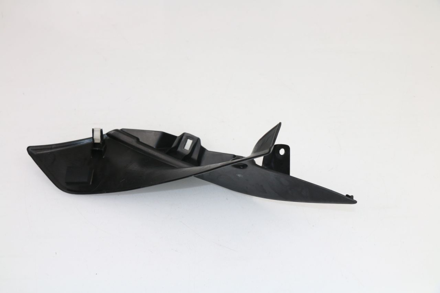 photo de CARENADO FRONTAL INTERIOR DERECHA HONDA CBR R 125 (2011 - 2016)