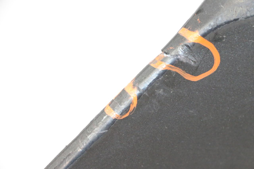 photo de CARENADO FRONTAL INTERIOR DERECHA YAMAHA XMAX X-MAX 125 (2021 - 2025)