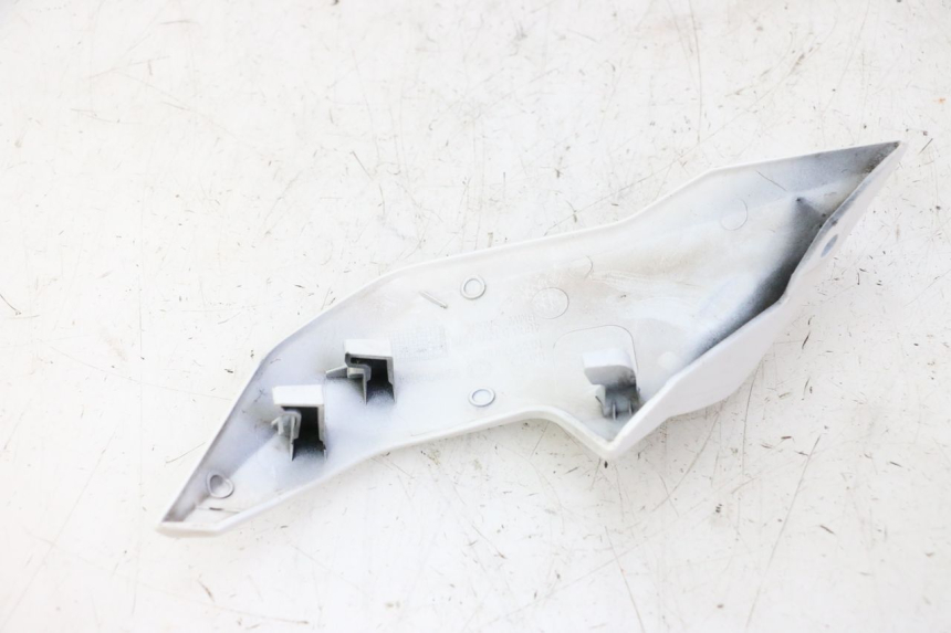 photo de CARENADO FRONTAL INTERIOR IZQUIERDA BMW G310 R 310 (2016 - 2020)
