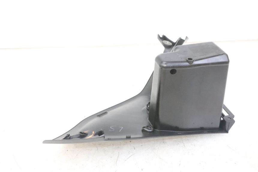 photo de CARENADO FRONTAL INTERIOR IZQUIERDA HONDA NTV DEAUVILLE ABS 700 (2007 - 2016)