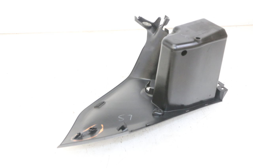 photo de CARENADO FRONTAL INTERIOR IZQUIERDA HONDA NTV DEAUVILLE ABS 700 (2007 - 2016)