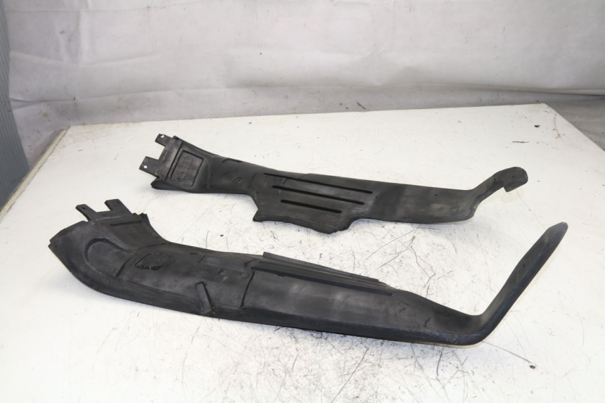 photo de CARENADO FRONTAL INTERIOR BMW K 75 RT ABS 750 (1989 - 1997)