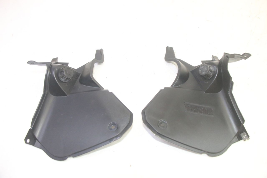 photo de INTERIOR DE LA CABEZA DE HORQUILLA YAMAHA FJR ABS 1300 (2006 - 2012) - Zoom estado de uso