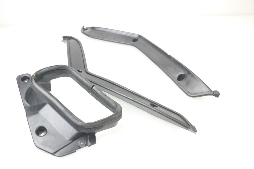 photo de CARENADO FRONTAL INTERIOR KAWASAKI GTR 1000 (1994 - 2004)