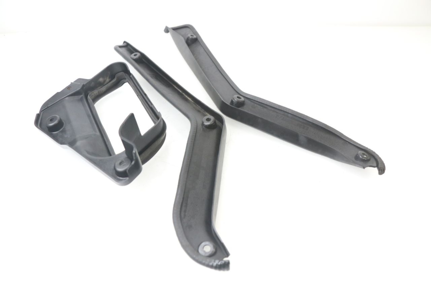 photo de CARENADO FRONTAL INTERIOR KAWASAKI GTR 1000 (1994 - 2004)