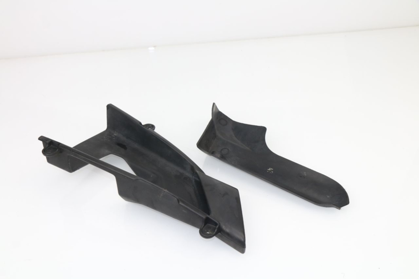 photo de CARENADO FRONTAL INTERIOR DUCATI SS IE 900 (1998 - 2003)