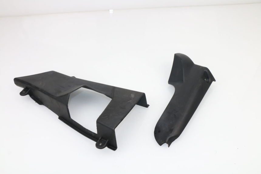 photo de CARENADO FRONTAL INTERIOR DUCATI SS IE 900 (1998 - 2003)