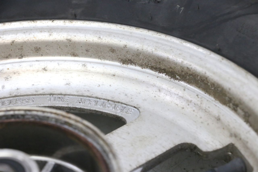 photo de LLANTA TRASERA Y NEUMÁTICO HYOSUNG GV AQUILA 125 (2000 - 2004)