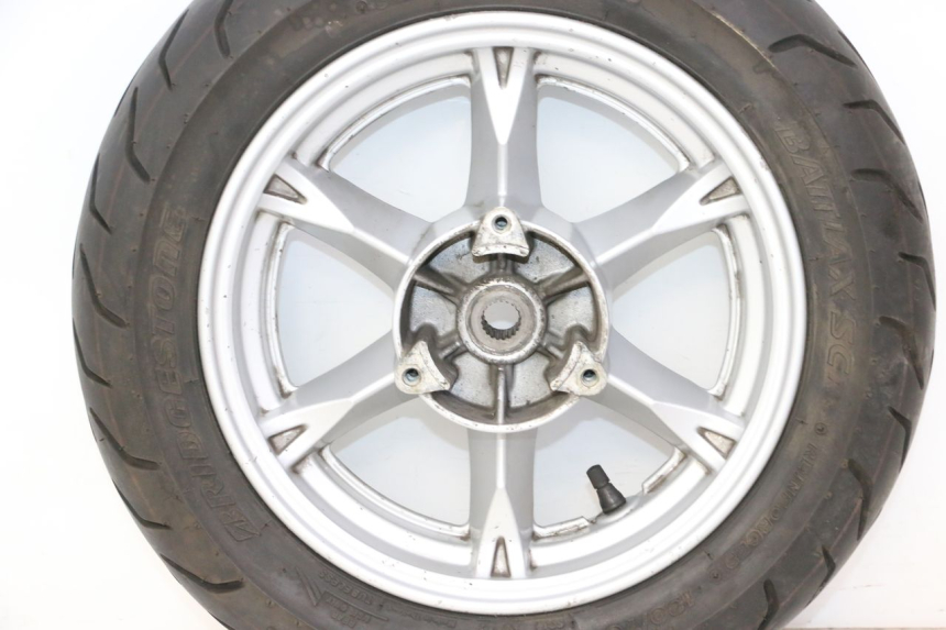 photo de LLANTA TRASERA Y NEUMÁTICO SUZUKI BURGMAN 125 (2007 - 2014)