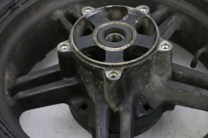 photo de RINCON Y NEUMÁTICO TRASERO SUZUKI BURGMAN 650 (2013 - 2020)