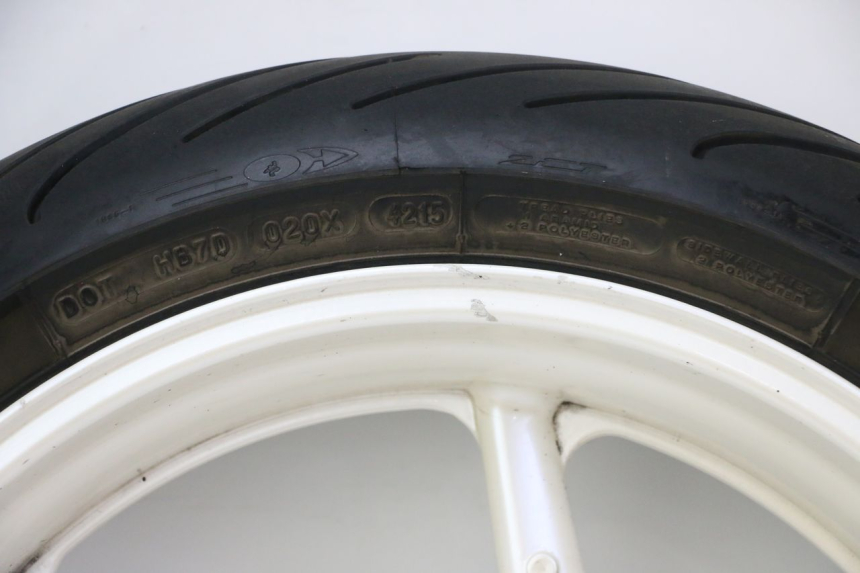 photo de LLANTA TRASERA Y NEUMÁTICO HONDA CBR RR FIREBLADE 900 (1992 - 1994)
