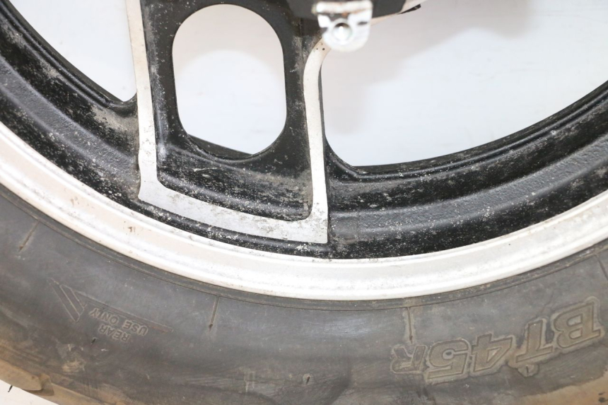 photo de LLANTA TRASERA Y NEUMÁTICO YAMAHA FJ 36Y 1100 (1984 - 1985)