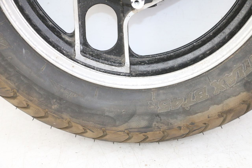 photo de LLANTA TRASERA Y NEUMÁTICO YAMAHA FJ 36Y 1100 (1984 - 1985)