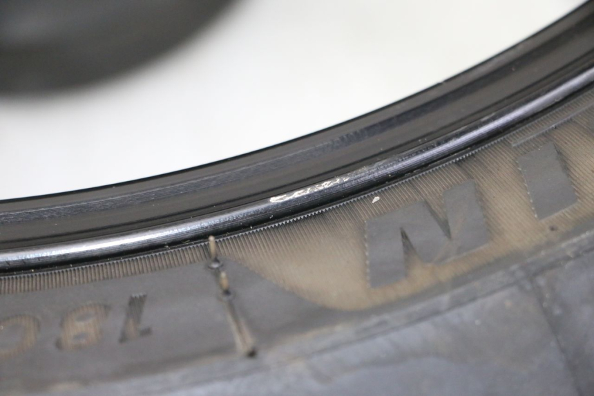 photo de LLANTA TRASERA Y NEUMÁTICO YAMAHA FZ6 FAZER S2 600 (2007 - 2011)