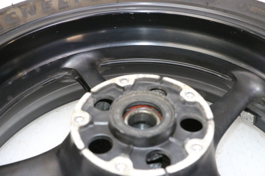 photo de LLANTA TRASERA Y NEUMÁTICO YAMAHA FZ6 FAZER S2 600 (2007 - 2011)