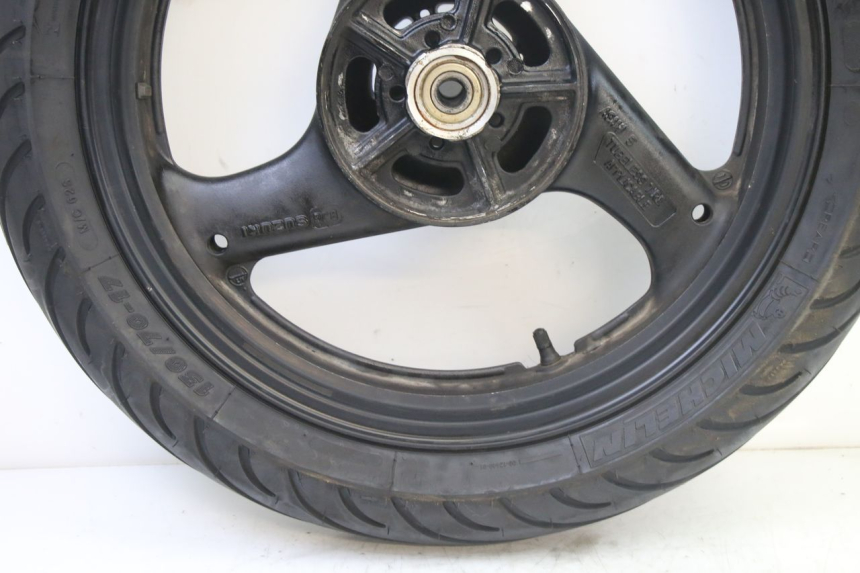 photo de LLANTA TRASERA Y NEUMÁTICO SUZUKI GS GSE 500 (2001 - 2003)