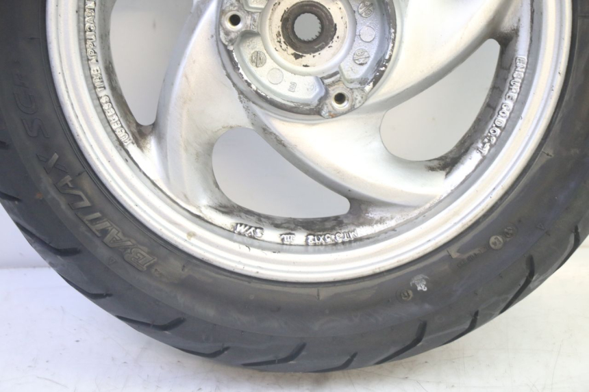 photo de LLANTA TRASERA Y NEUMÁTICO SYM GTS EVO 125 (2009 - 2013) - Zoom estado de uso