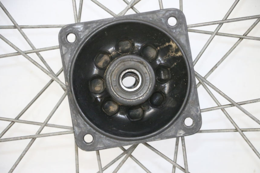 photo de LLANTA TRASERA Y NEUMÁTICO HONDA CR 85 (2003 - 2007)