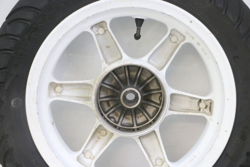 photo de LLANTA TRASERA Y NEUMÁTICO YAMAHA JOG R 50 (2004 - 2014)