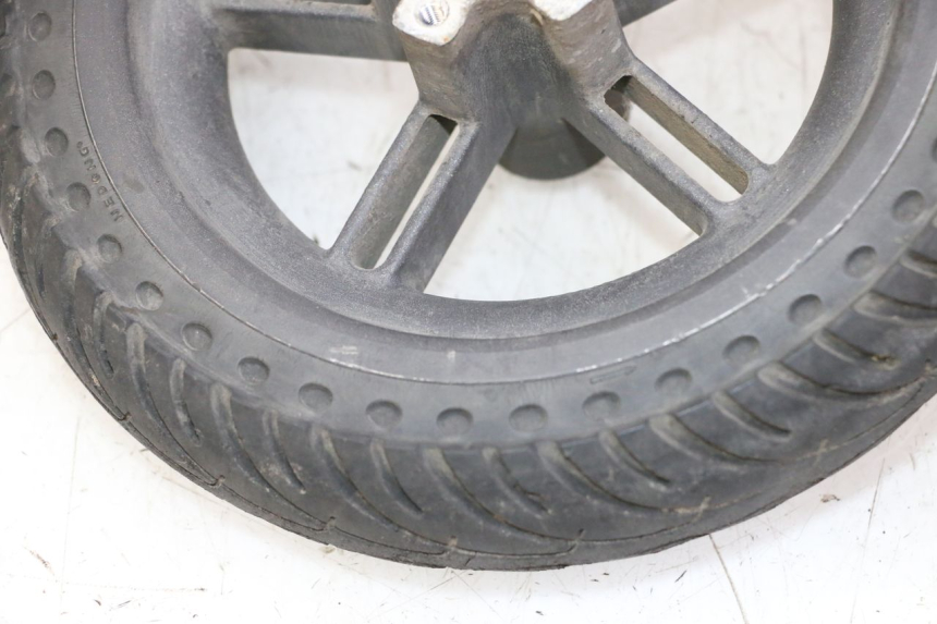 photo de LLANTA TRASERA Y NEUMÁTICO XIAOMI MI PRO 2 1