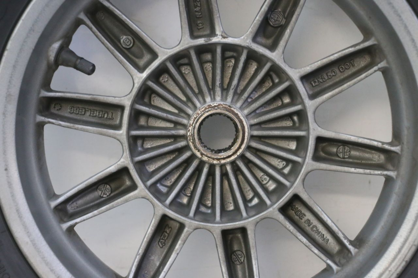 photo de LLANTA TRASERA Y NEUMÁTICO PIAGGIO MP3 125 (2006 - 2014)