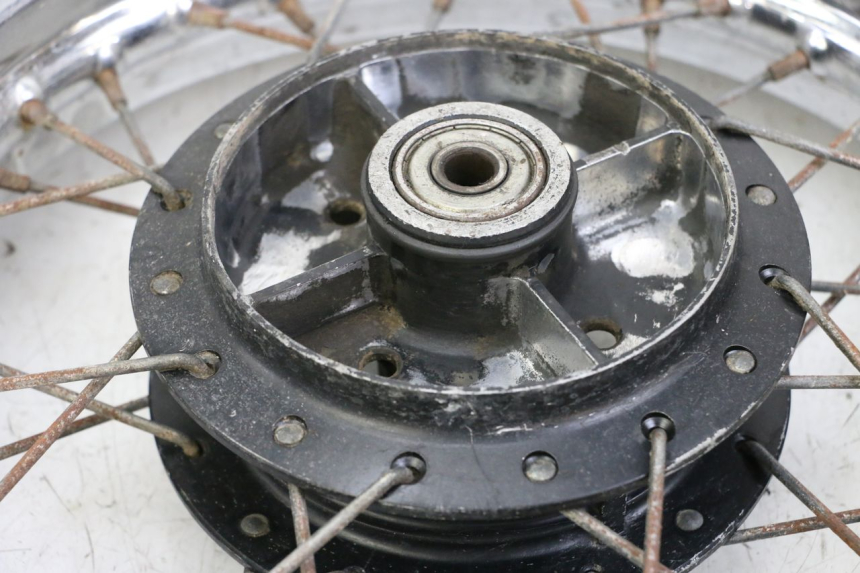 photo de LLANTA TRASERA Y NEUMÁTICO YAMAHA PW 80 (1983 - 2014)