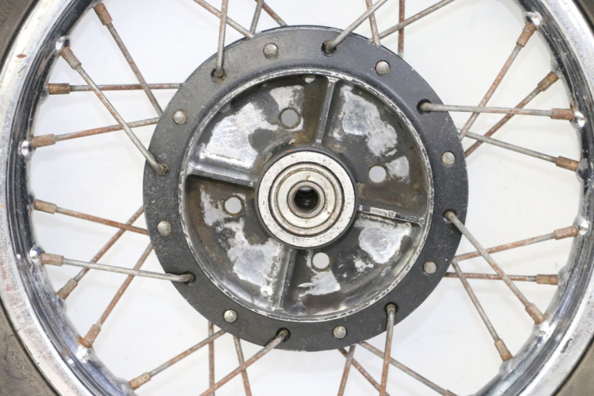 photo de LLANTA TRASERA Y NEUMÁTICO YAMAHA PW 80 (1983 - 2014)