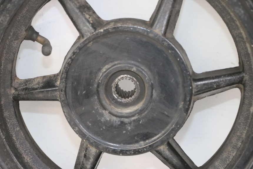 photo de LLANTA TRASERA Y NEUMÁTICO TNT MOTOR ROMA 10' 4T 50 (2019 - 2022)