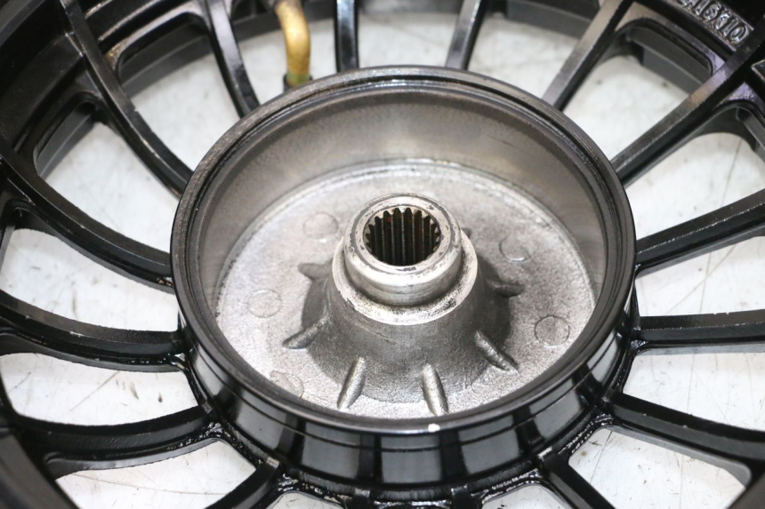 photo de LLANTA TRASERA Y NEUMÁTICO NECO TEMPO 4T 50 (2022 - 2026) - Otra vista del artículo