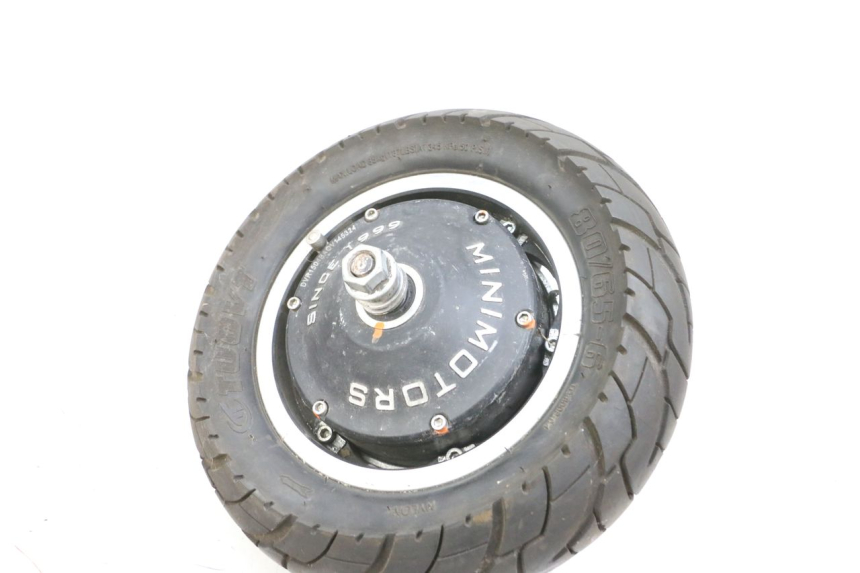 photo de RINCON Y NEUMÁTICO TRASERO DUALTRON VICTOR LIMITED 1