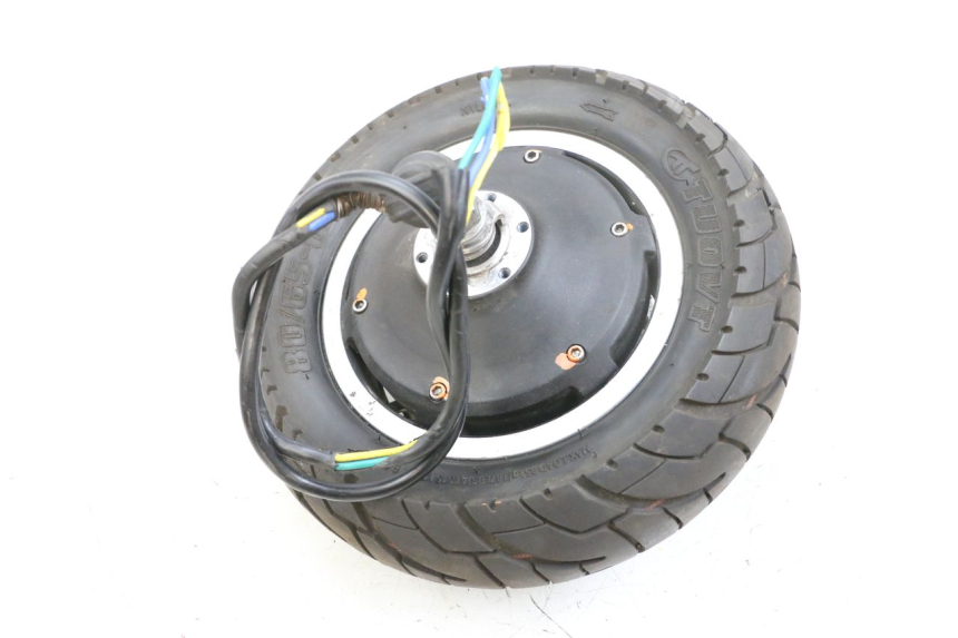 photo de RINCON Y NEUMÁTICO TRASERO DUALTRON VICTOR LIMITED 1