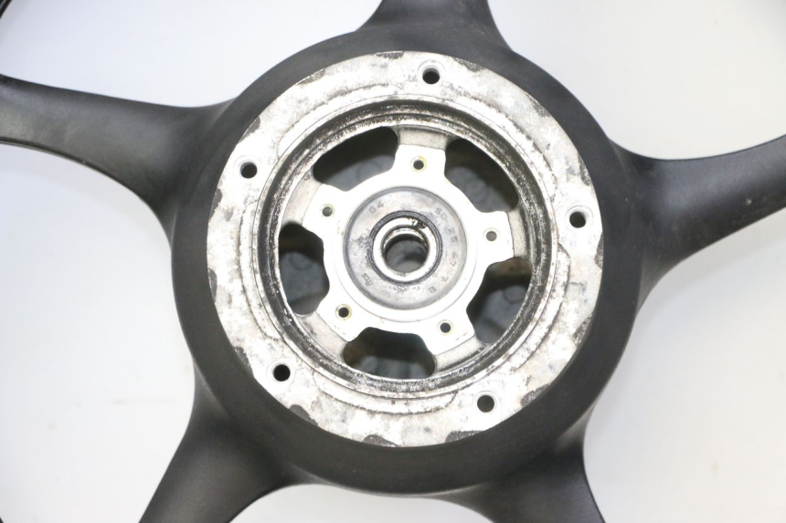 photo de LLANTA TRASERA Y NEUMÁTICO YAMAHA XJ6 ABS 600 (2008 - 2016)