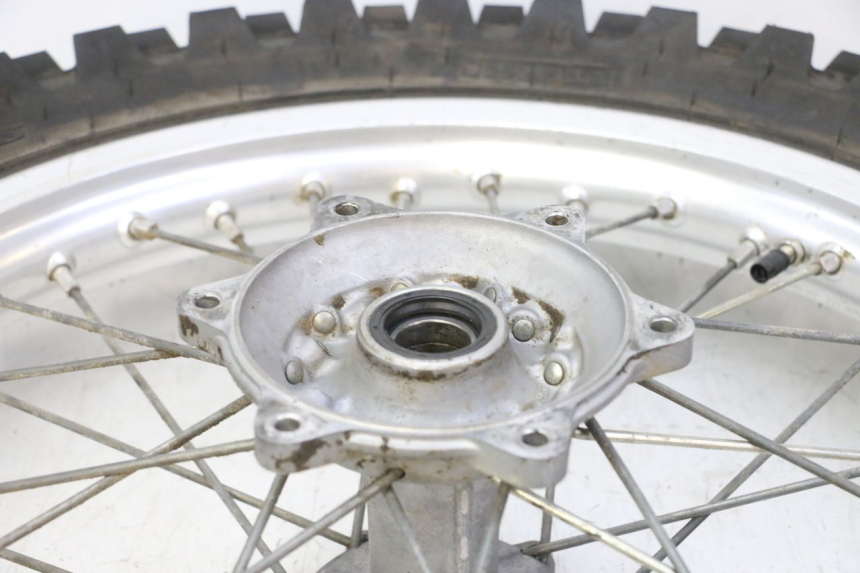 photo de LLANTA TRASERA Y NEUMÁTICO YAMAHA YZF YZ-F 450 (2014 - 2016)