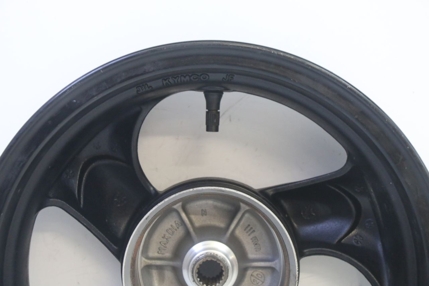 photo de LLANTA TRASERA KYMCO AGILITY 4T 50 (2018 - 2022) - Recambio usado revisado