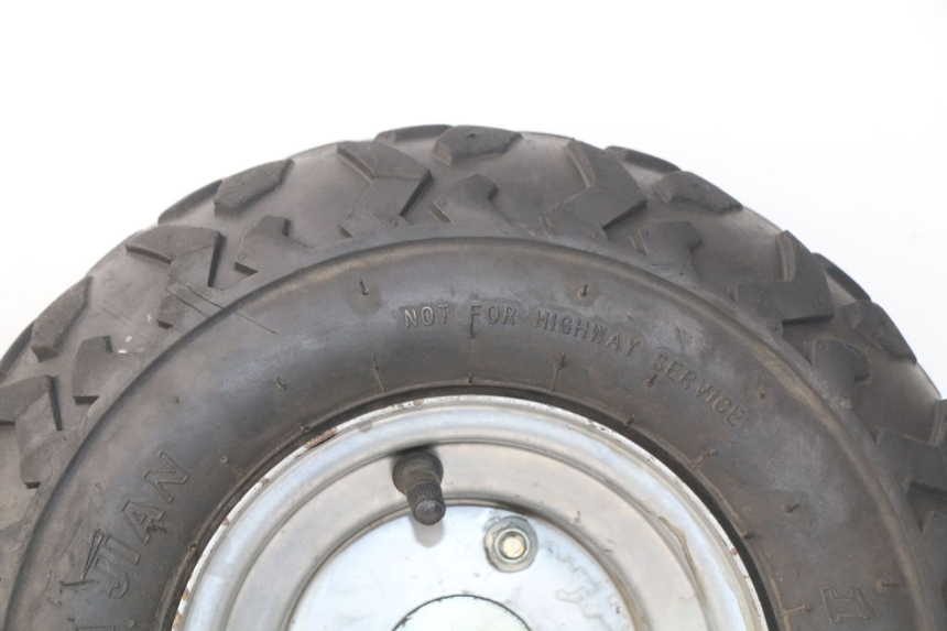 photo de LLANTA TRASERA CHINESE QUAD ATV ENFANT 125 - Características distintivas