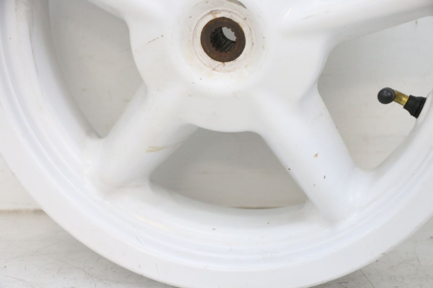 photo de LLANTA TRASERA MBK BOOSTER SPIRIT NAKED 50 (2004 - 2017) - Detalles de los puntos de fijación