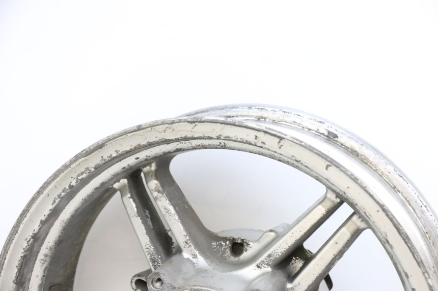 photo de LLANTA TRASERA SUZUKI BURGMAN EXECUTIVE ABS 650 (2006 - 2012) - Otra perspectiva