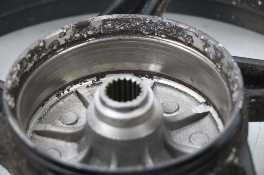 photo de LLANTA TRASERA SYM FIDDLE 2 50 (2008 - 2013)