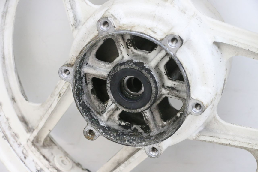 photo de LLANTA TRASERA KAWASAKI GPX R WARBIRD 600 (1988 - 1993) - Inspección visual detallada