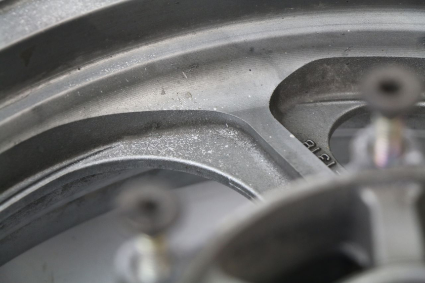 photo de LLANTA TRASERA KAWASAKI GTR 1000 (1994 - 2004)