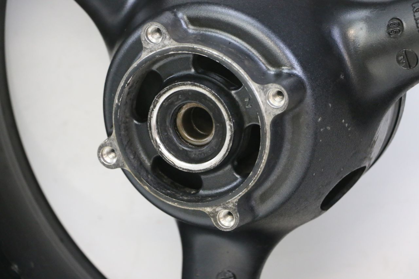 photo de LLANTA TRASERA KAWASAKI ZR7 ZR-7 S 750 (1999 - 2004)
