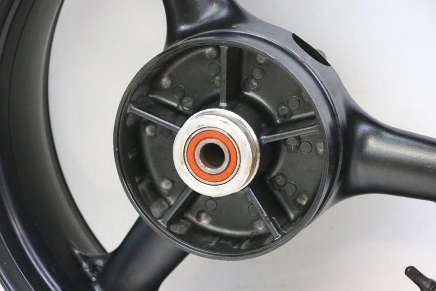 photo de LLANTA TRASERA KAWASAKI ZR7 ZR-7 S 750 (1999 - 2004)