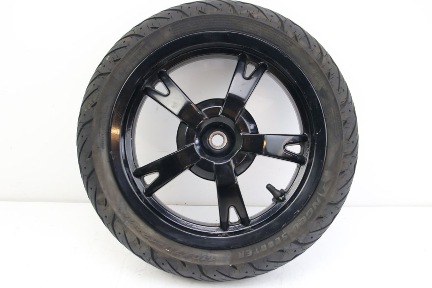 photo de LLANTA TRASERA PEUGEOT KISBEE 2T 50 (2010 - 2017)